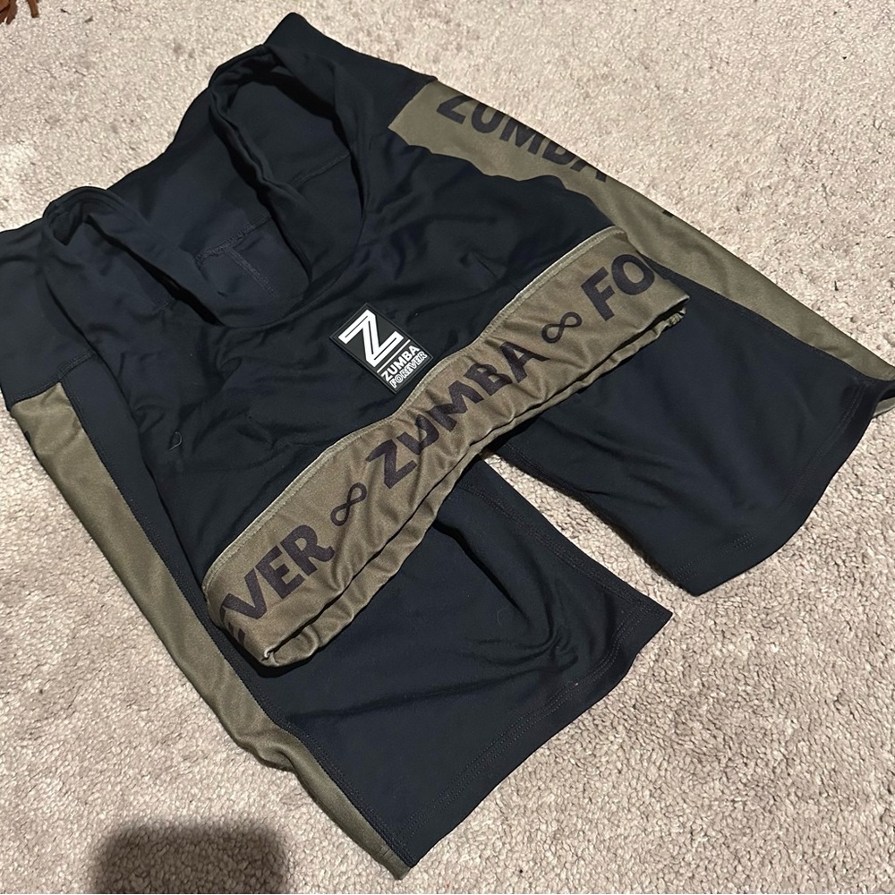 Zumba Forever ♾️ Bra & Shorts Set - Size M